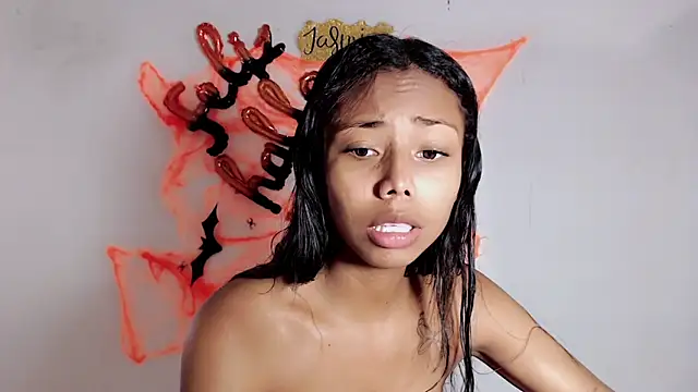 Snapshot of jasmin_brunette_ chatting on 10.09.25 jasmin brunette online show from 10.09.25