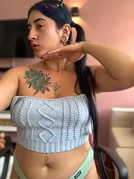 Snapshot of Lilith_Pink chatting on 01.19.25 Lilith Pink online show from 01.19.25