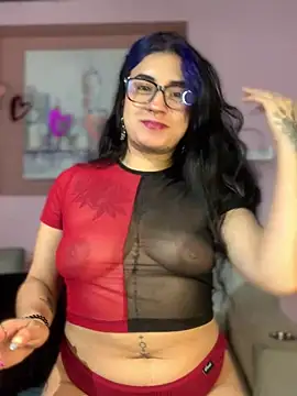 Snapshot of Lilith_Pink chatting on 02.18.25 Lilith Pink online show from 02.18.25