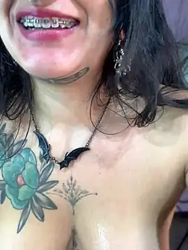 Snapshot of Lilith_Pink chatting on 02.25.25 Lilith Pink online show from 02.25.25