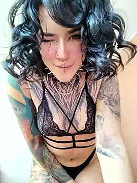 taaylor33 online show from 10.06.25