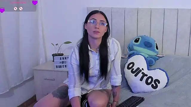 anny roberts online show from 12.22.25