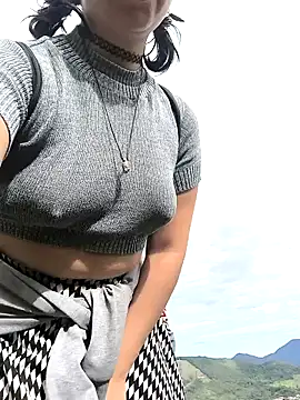 GerallFoxxx online show from 10.26.25