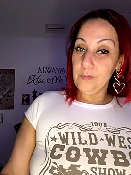 DeeLight124 online show from 10.16.25