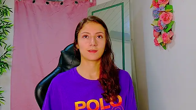 Snapshot of scarlet-jonesx chatting on 02.25.26 scarlet-jonesx online show from 02.25.26