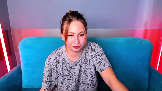 Snapshot of AsyaPink chatting on 03.02.25 AsyaPink online show from 03.02.25