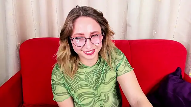 Snapshot of AsyaPink chatting on 03.11.25 AsyaPink online show from 03.11.25