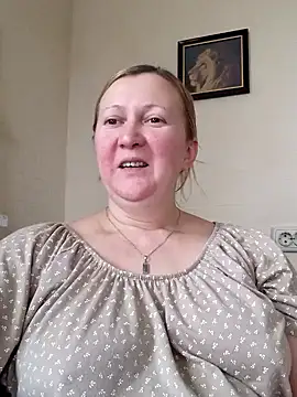 blondyaguar online show from 12.16.24