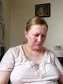 blondyaguar online show from 04.03.26