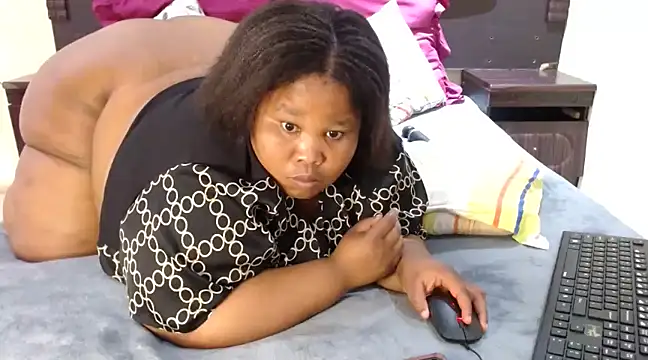 19bootylicious online show from 03.10.25