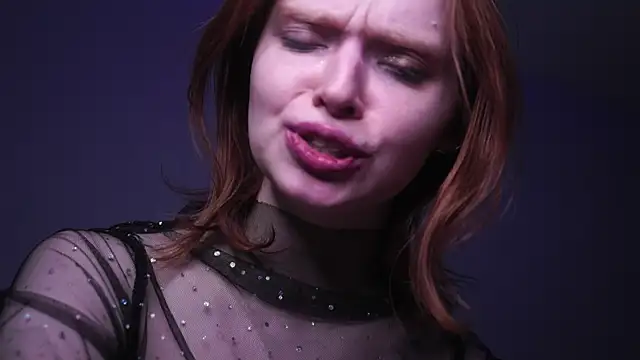 ginger hugs online show from 12.23.24