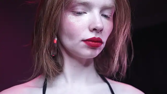 ginger hugs online show from 11.07.25