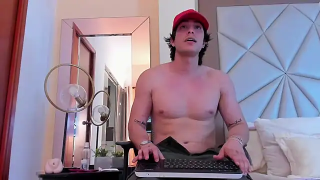 Karimferrer online show from 02.04.25