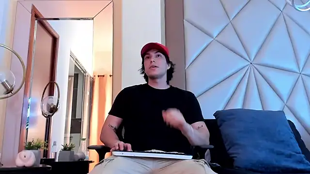 Karimferrer online show from 02.06.25