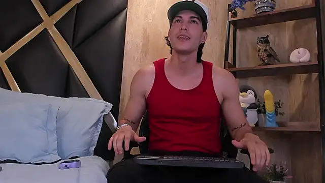 Karimferrer online show from 03.23.26