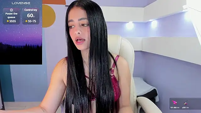 EmilyWalker11 online show from 01.07.25