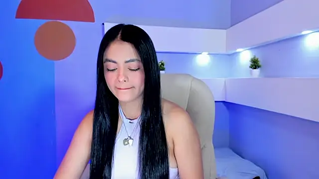 EmilyWalker11 online show from 01.21.25