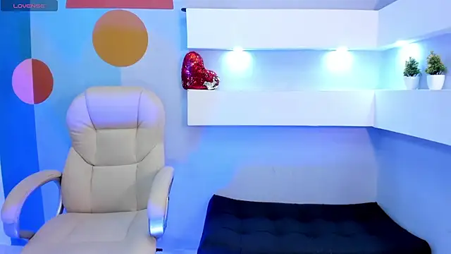 EmilyWalker11 online show from 03.02.25