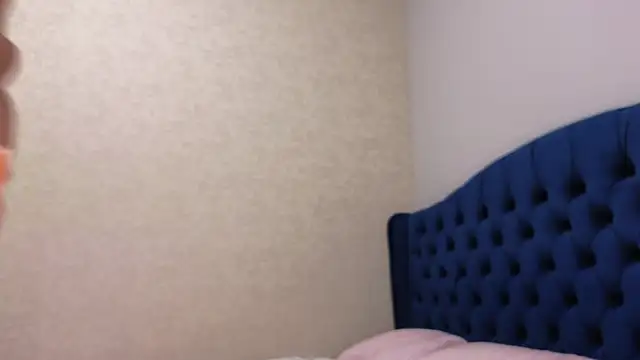 kimmie meow online show from 10.31.25