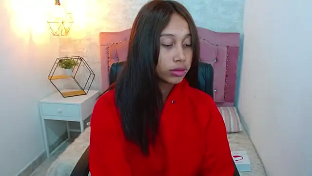 Celesteevanss  online show from 01.25.25
