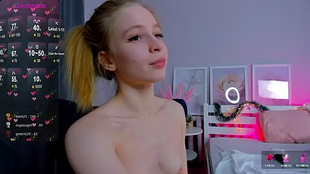 Snapshot of Elis_Fox chatting on 01.05.25 Elis Fox online show from 01.05.25