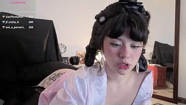 Snapshot of sweet_soup chatting on 06.05.26 sweet soup online show from 06.05.26