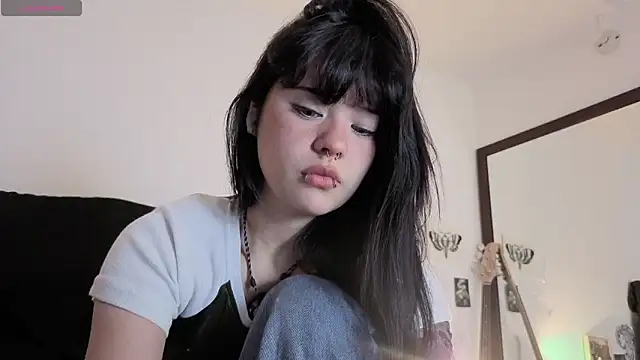 Snapshot of sweet_soup chatting on 06.18.26 sweet soup online show from 06.18.26