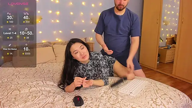 NikkiNSerdron online show from 01.25.25