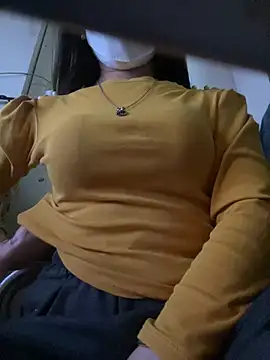 Tuongvy05 online show from 12.16.24