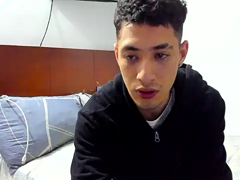 Chandler ken online show from 11.22.25