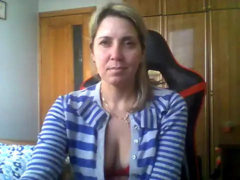 IrinaB1 online show from 01.04.25