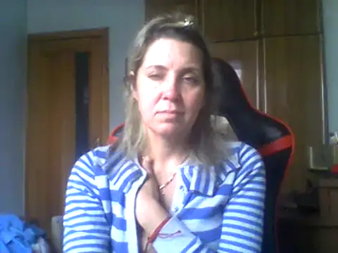 IrinaB1 online show from 01.16.25