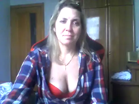 IrinaB1 online show from 01.17.25
