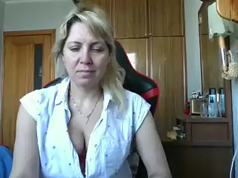 IrinaB1 online show from 03.21.25