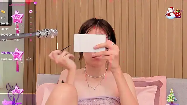 lizzy davis 1 online show from 12.02.24