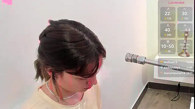 lizzy davis 1 online show from 01.05.25