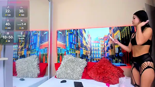 CristalLoren online show from 01.04.25