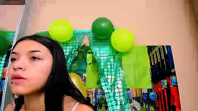 CristalLoren online show from 03.17.25