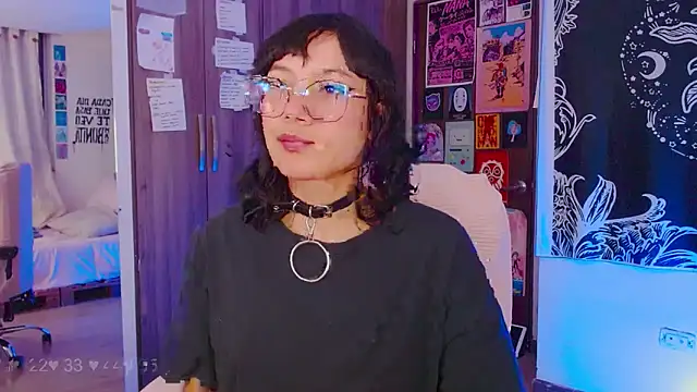 Snapshot of melissahowl chatting on 09.29.25 melissahowl online show from 09.29.25