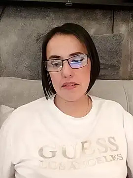 IsisBlake online show from 01.18.25