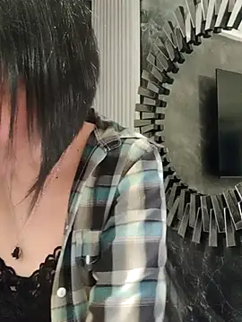 IsisBlake online show from 02.27.25