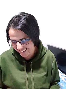 IsisBlake online show from 03.18.25