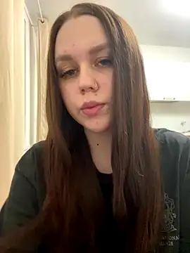 Marylallka5 online show from 11.04.25