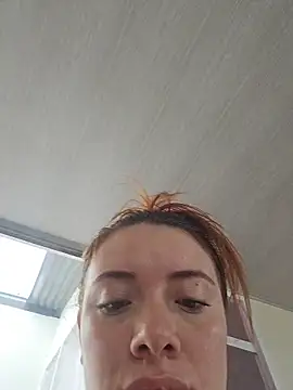 Snapshot of valery_mora chatting on 10.07.25 valery mora online show from 10.07.25