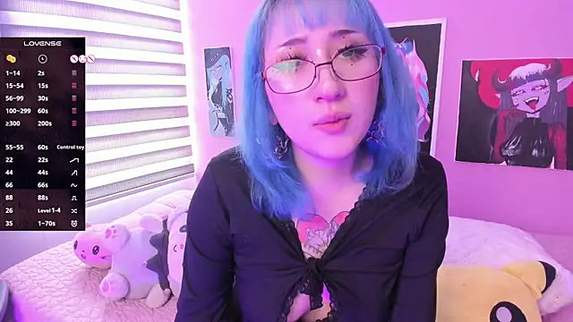 Miwa violet online show from 02.22.25