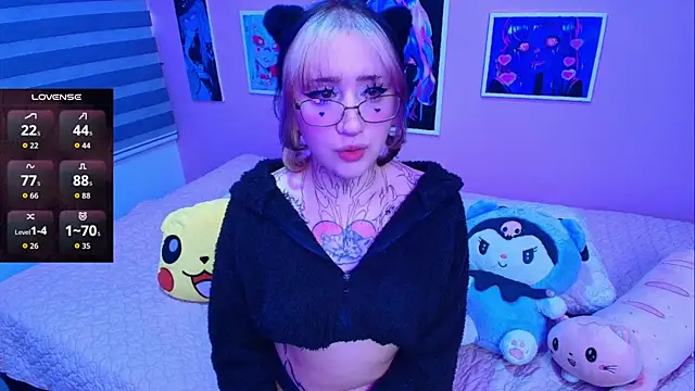 Snapshot of Miwa_violet chatting on 01.17.26 Miwa violet online show from 01.17.26