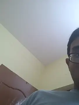 THE NAKED BOY online show from 12.02.25