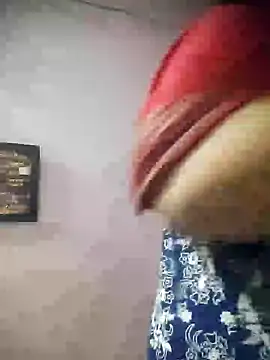 Snapshot of kirti__arora chatting on 12.01.24 kirti arora online show from 12.01.24