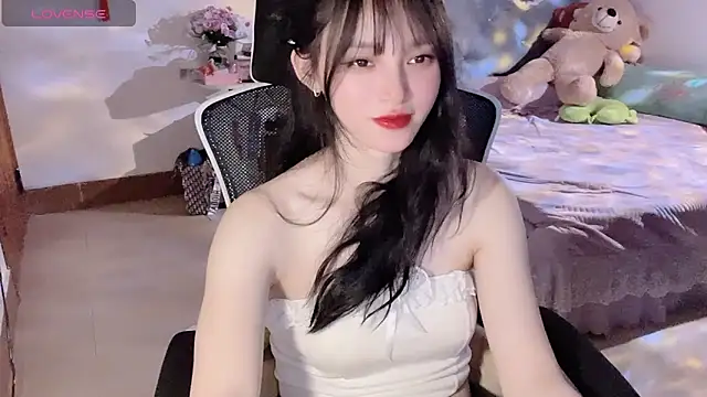    Nari    online show from 02.21.25