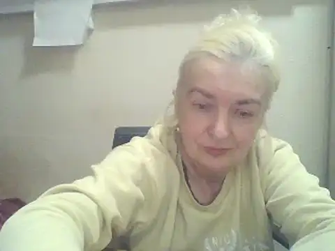 Snapshot of Meri798 chatting on 04.14.26 Meri798 online show from 04.14.26